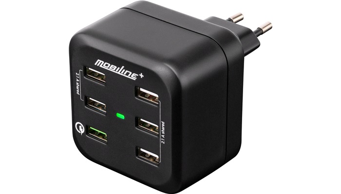 230V Væglader med 6 USB porte