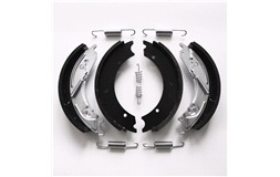 Bremsebakkesæt 250x40mm Knott 25-2025